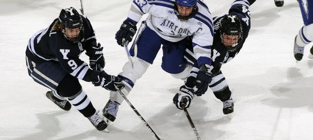 赛点之战世界杯前瞻：苏炳添伤情更新，密尔沃基雄鹿冲击连胜纪录