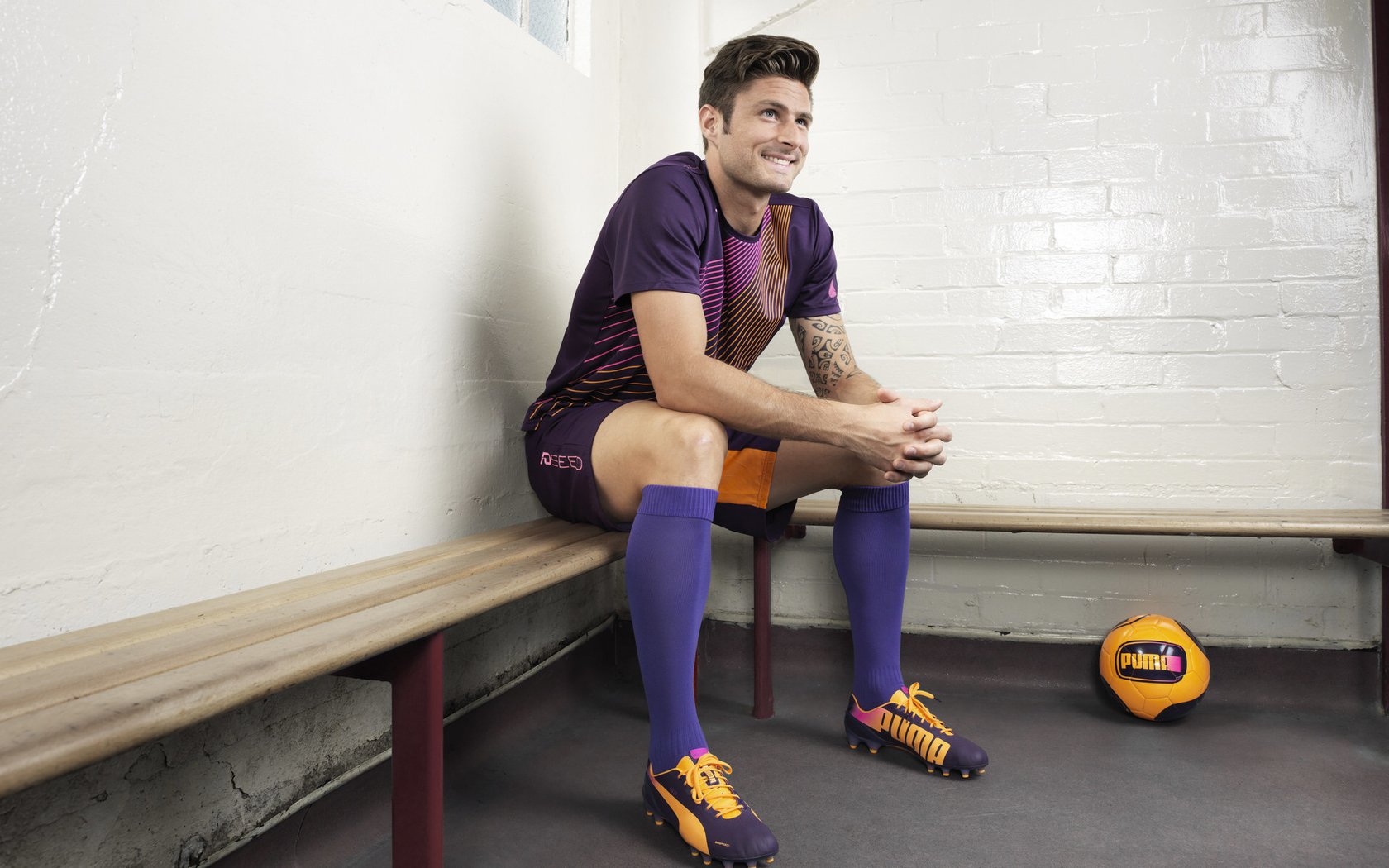 纳达尔新星惊险取胜表现惊艳，DWG未来可期！